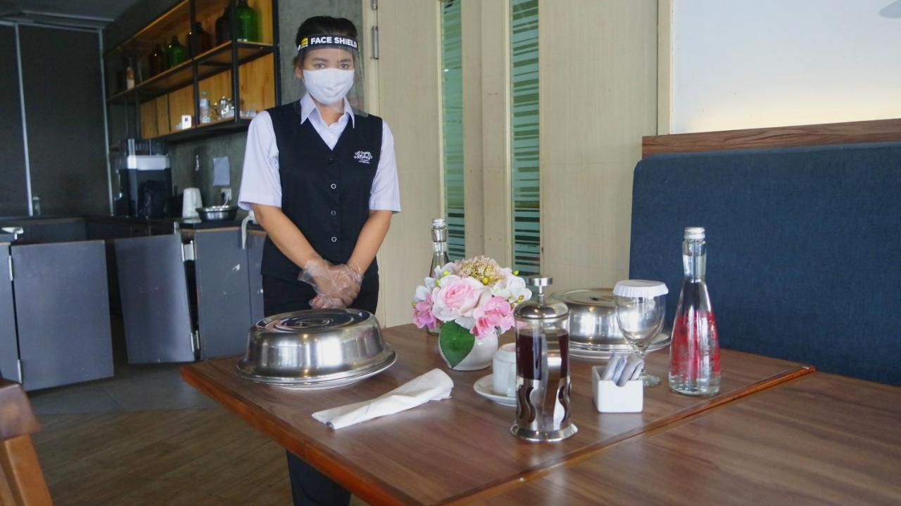 อะยะกะ สวีท Hotel จาการ์ตา ภายนอก รูปภาพ