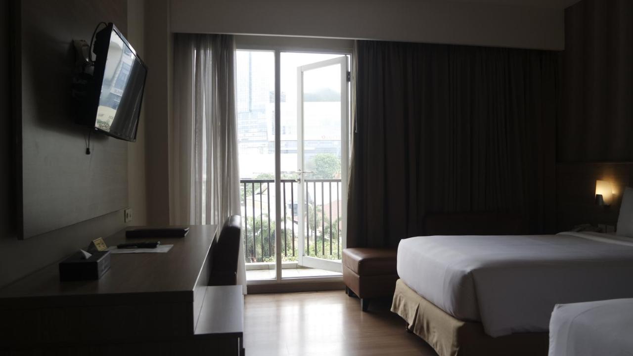อะยะกะ สวีท Hotel จาการ์ตา ภายนอก รูปภาพ